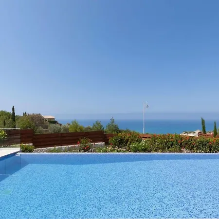 Villa Aeneas Grand Gv04 *